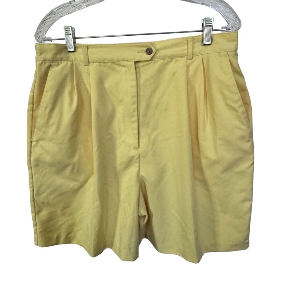 IZOD Shorts Yellow Womens 14 Bermuda Pleated Xtra‎ Dry Polyester Summer Golf